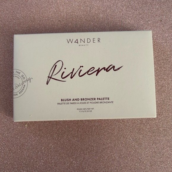 HOST PICK !!!!!!!BNIB SEALED WANDER BEAUTY RIVIERA BLUSH AND BRONZER PALETTE - Picture 2 of 10